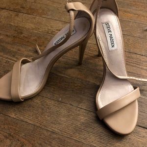 Steve Madden nude heels